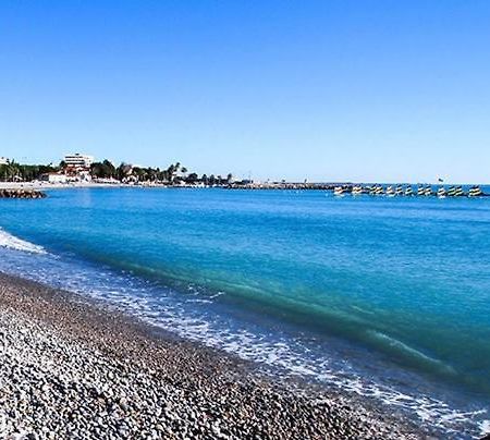 Superbe Appartement Au Bord De Plage Cros De Cagnes Kültér fotó