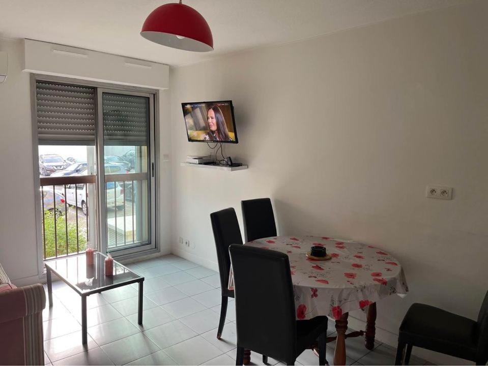 Superbe Appartement Au Bord De Plage Cros De Cagnes Kültér fotó